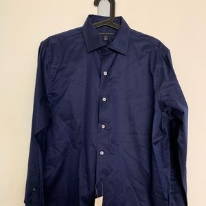 Banana Republic Men’s navy button down shirt